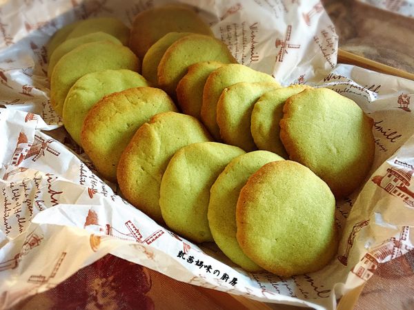 香、酥、脆，又漂亮的奶酥餅乾。