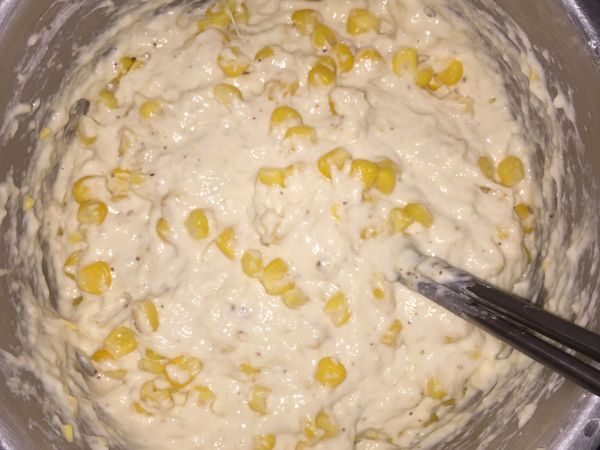 麵團鍋子下面再放一個鍋子
40度左右水溫 幫助發酵