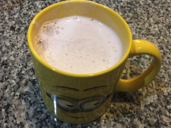 用果汁機打個1分鐘即可。