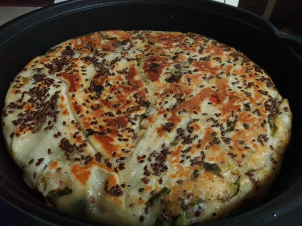 煎到兩面金黃酥脆即可。