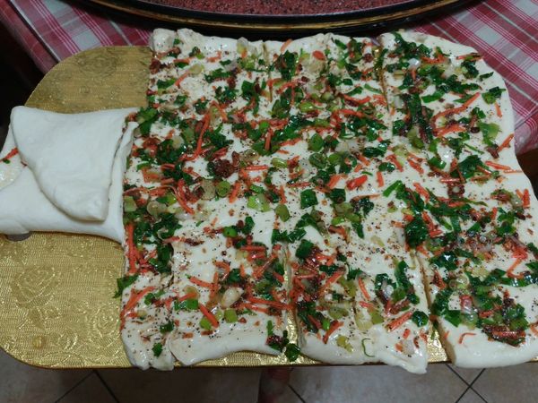 左上角再往下折