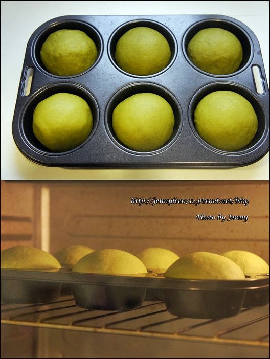 烤盤中的麵糰噴些水放烤箱中第二次發酵50分鐘至2倍大。