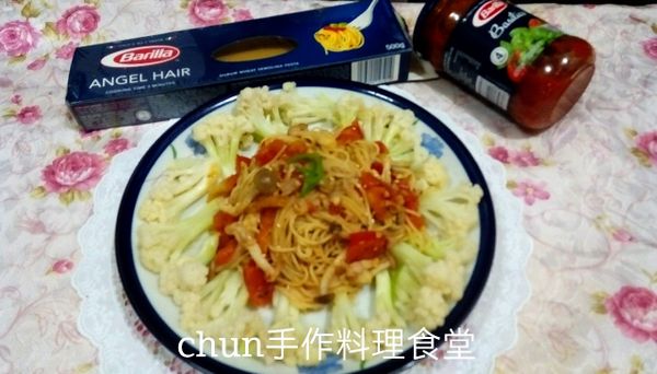 "蕃茄肉醬義大利天使麵”即完成。