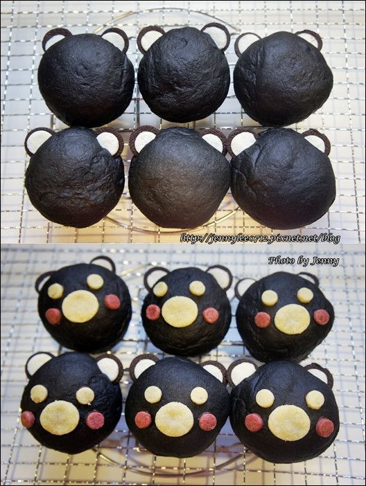 竹碳麵糰放入已預熱150℃烤箱中，烘烤20分鐘後取出置涼。