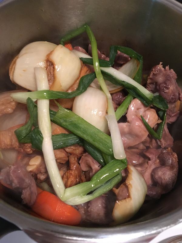 加入紅蘿蔔跟蔥