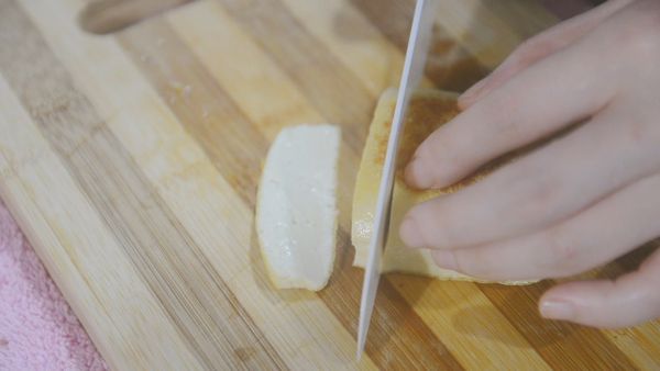 豆干切片、甘蔗雞撥絲