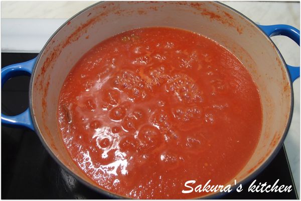 裝玻璃保鮮盒,或瓶子(要消毒)待涼冰入冰箱.

炒飯,炒麵,做菜都非常好用喔!