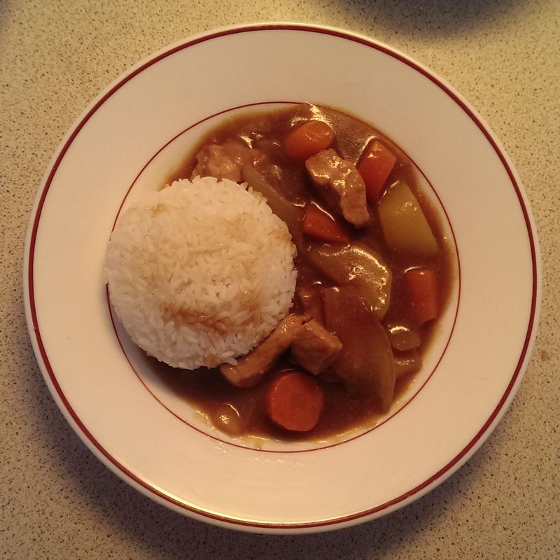 日式咖哩飯 (沒有電鍋也能煮飯)