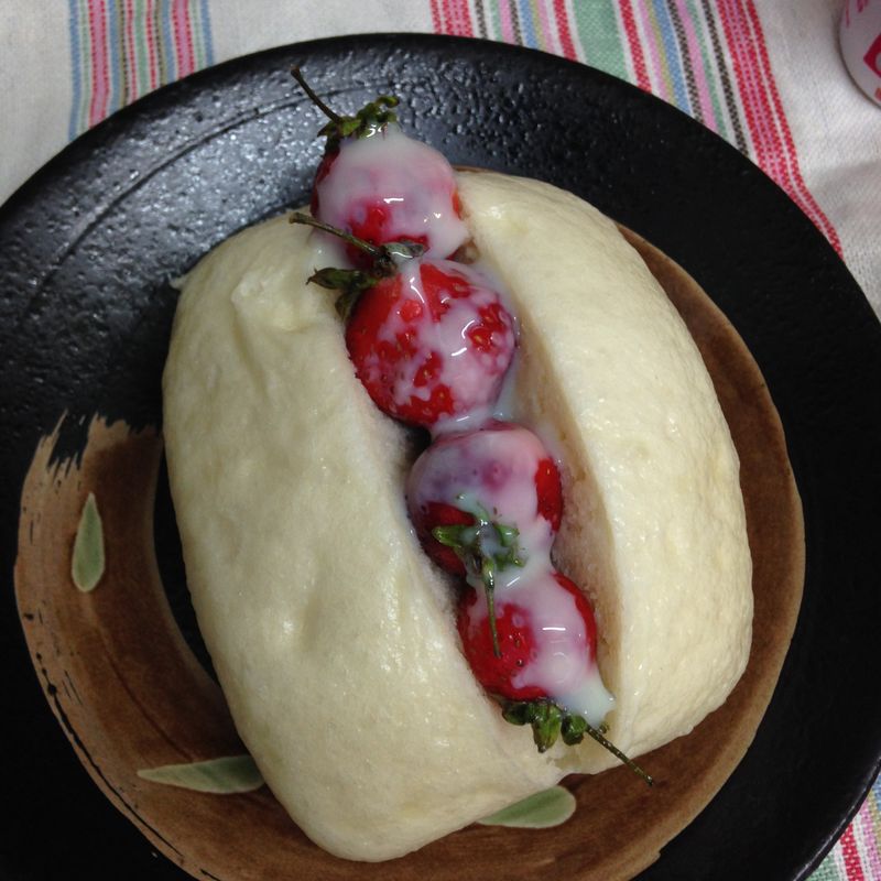 甜在心『鷹牌煉奶』饅頭