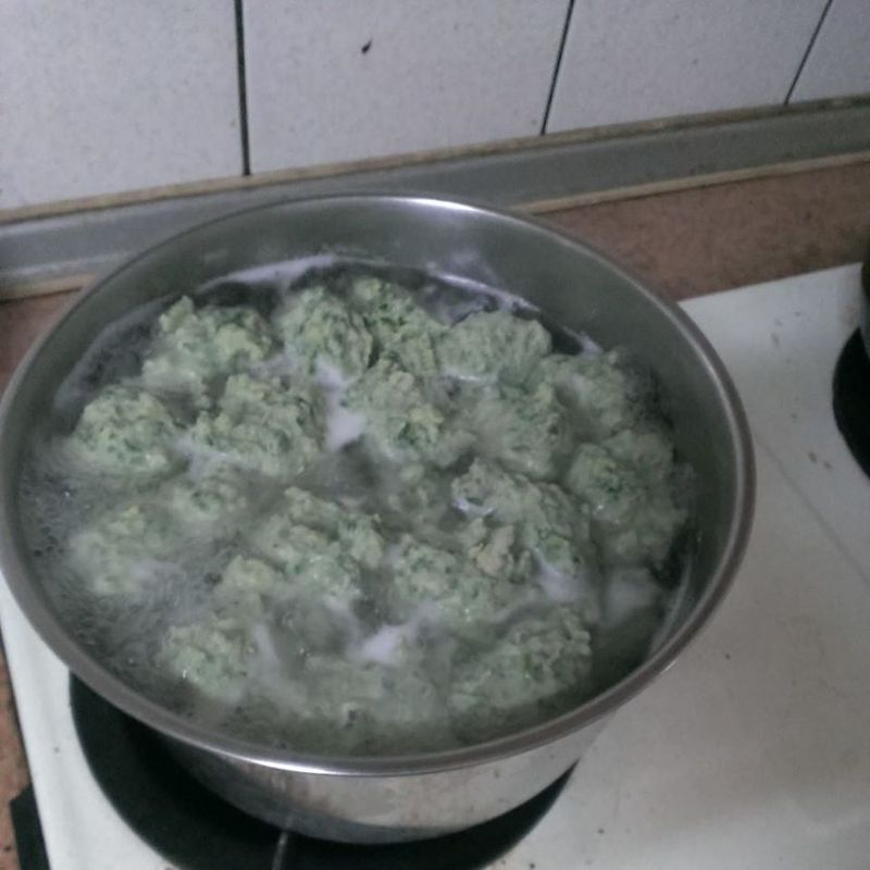 菠菜魚丸