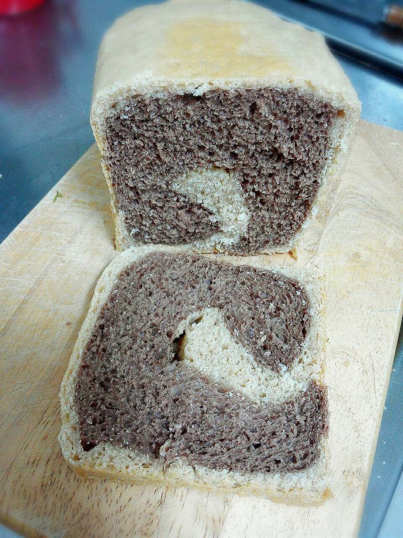白芝麻巧克力雙色吐司【烘焙展食譜募集】