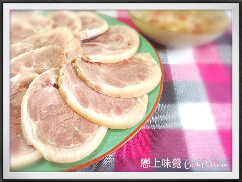 【自家燻蹄 】