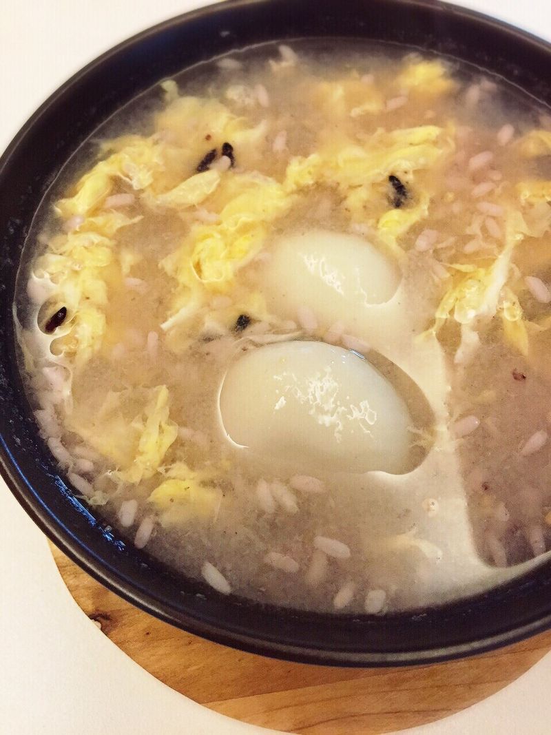 酒釀蛋芝麻湯圓