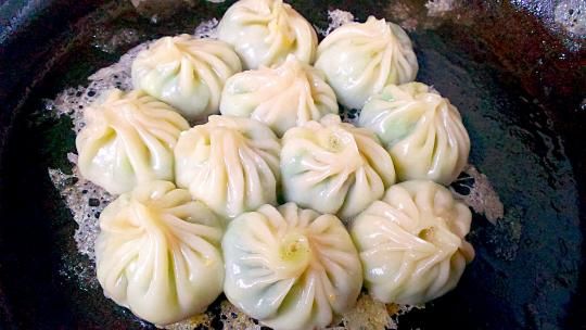 水餃皮變身之~一口煎餃~