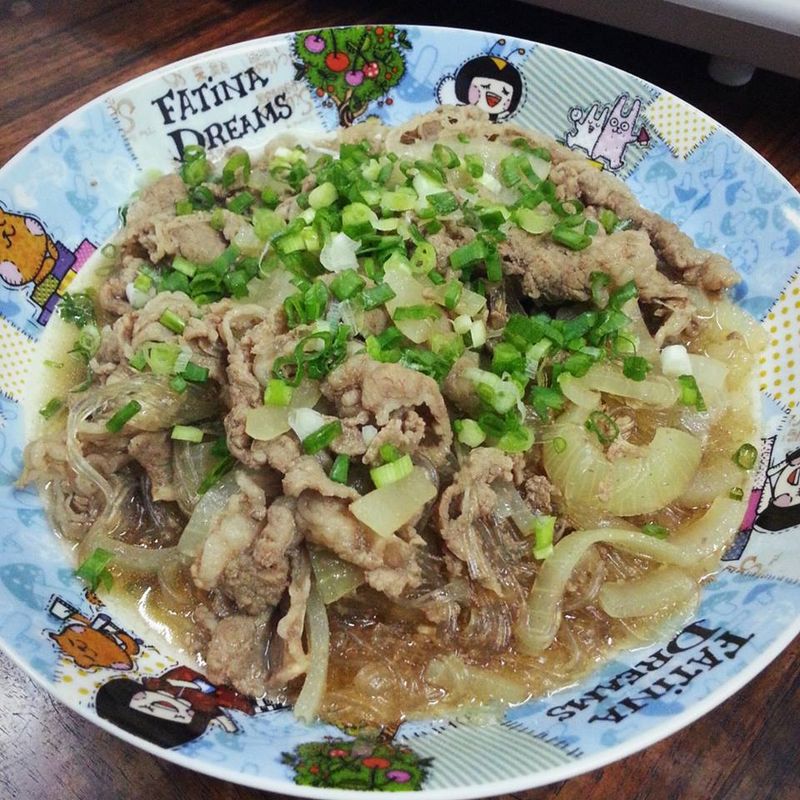 洋蔥牛肉煮粉絲