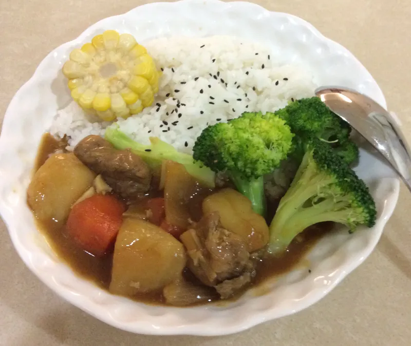 咖哩雞肉