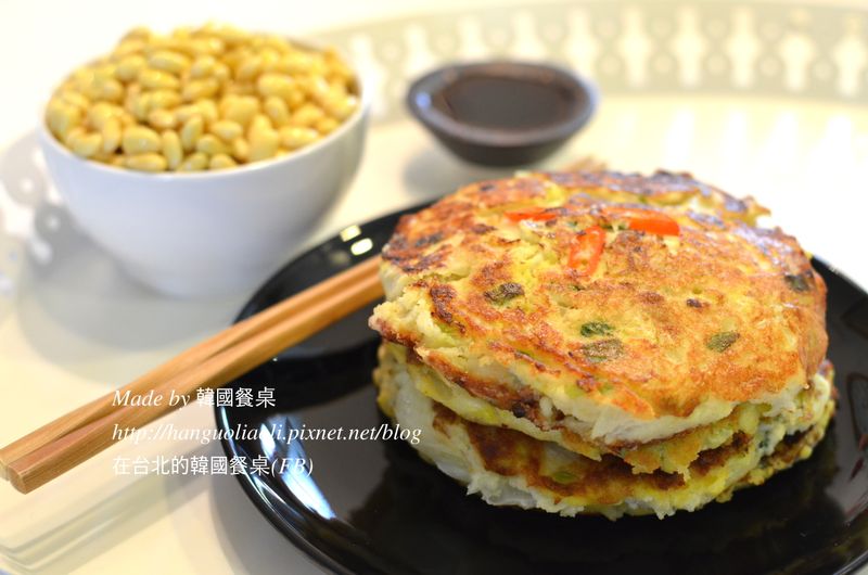 黃豆全部打做的黃豆煎餅, 콩부침개