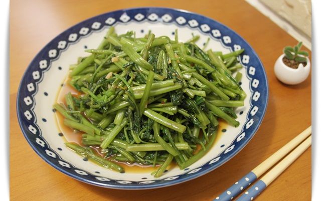 蝦醬空心菜!!多了鮮味兒~~