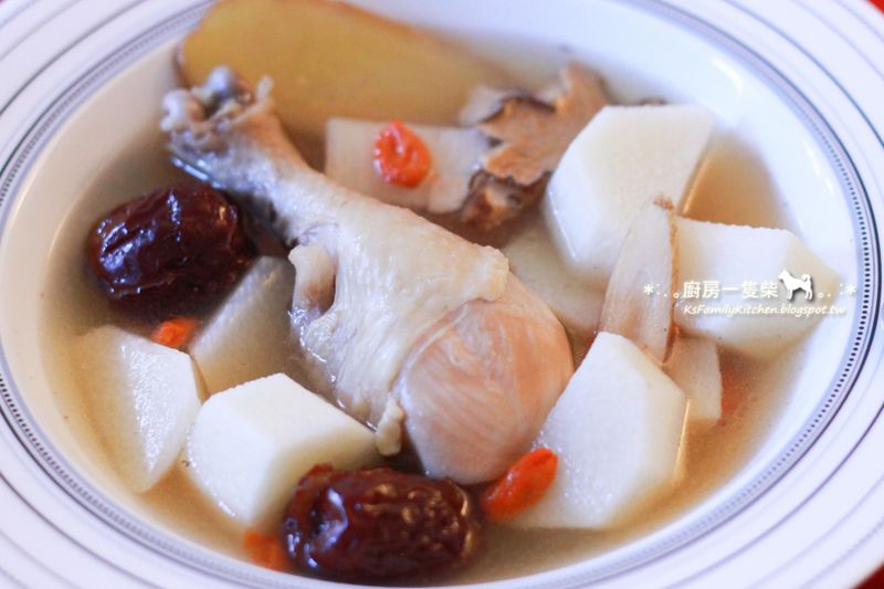 山藥養生雞湯