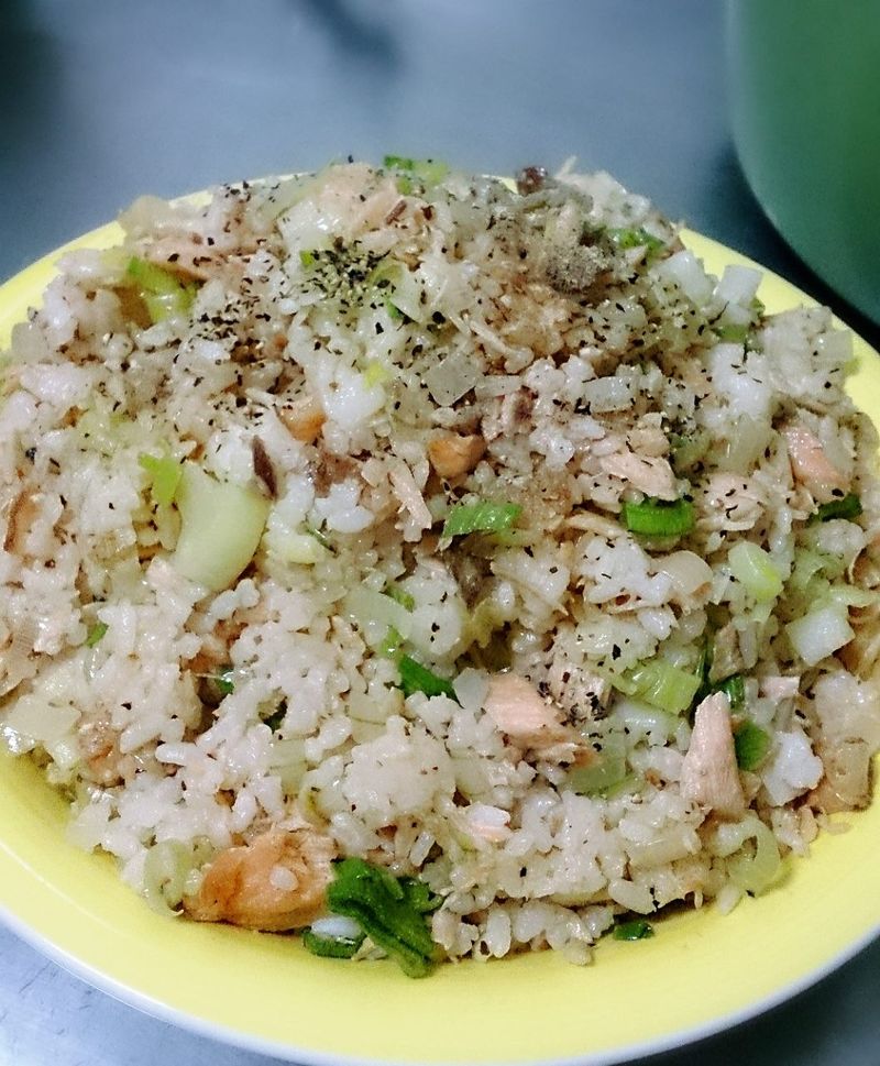 鮭魚炒飯