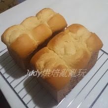焦糖牛奶吐司