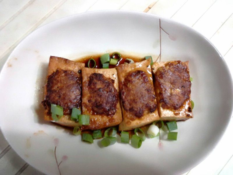 豆腐鑲肉