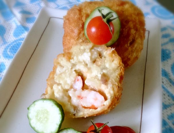 舞菇豆腐鮮蝦可樂餅