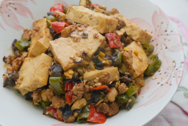 鹹蛋燒豆腐