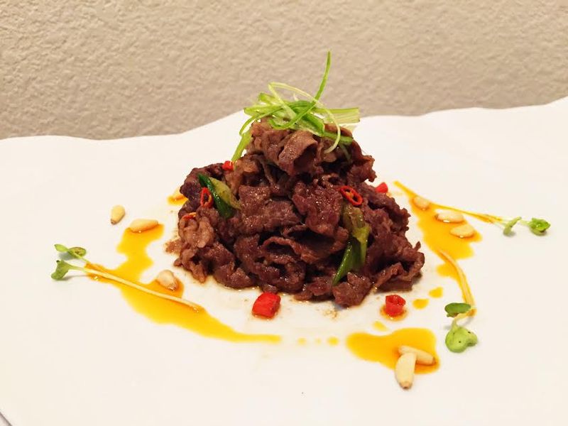 超滑嫩蔥爆牛肉 [愛琳加鄉味]