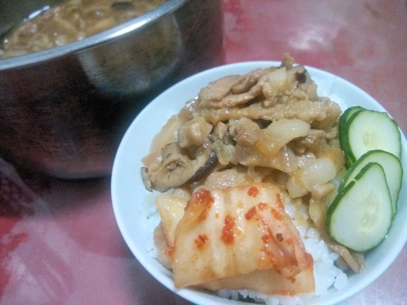 古早味香菇滷肉