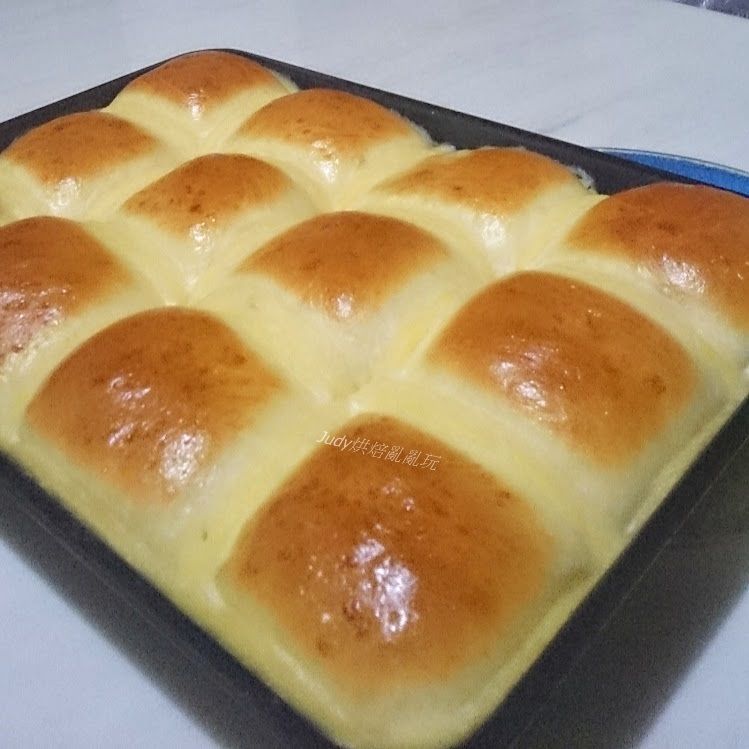 卡士達餐包