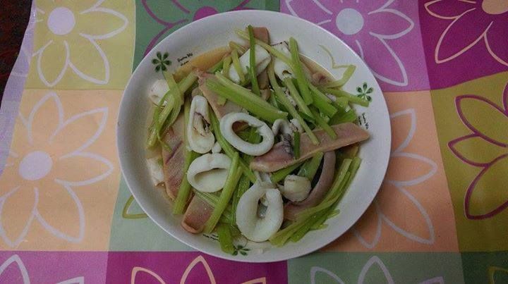 芹菜炒雙鮮