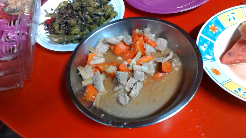 粉蒸肉馬鈴薯胡蘿蔔清涼舒脾養身營養價值高