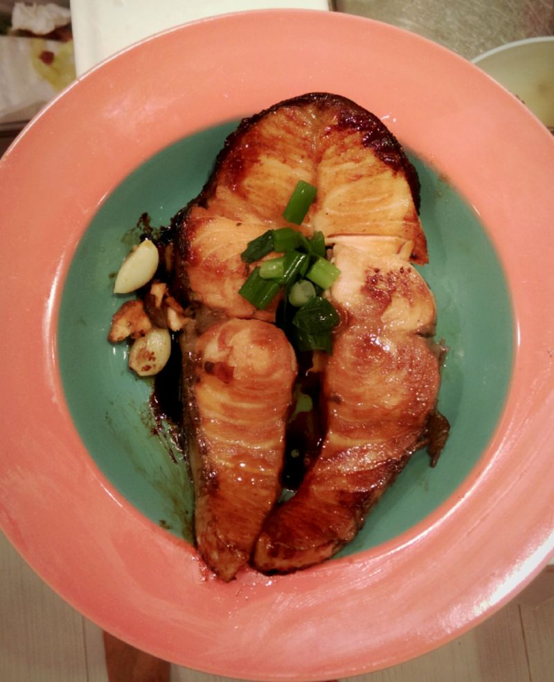 日式燒鮭魚