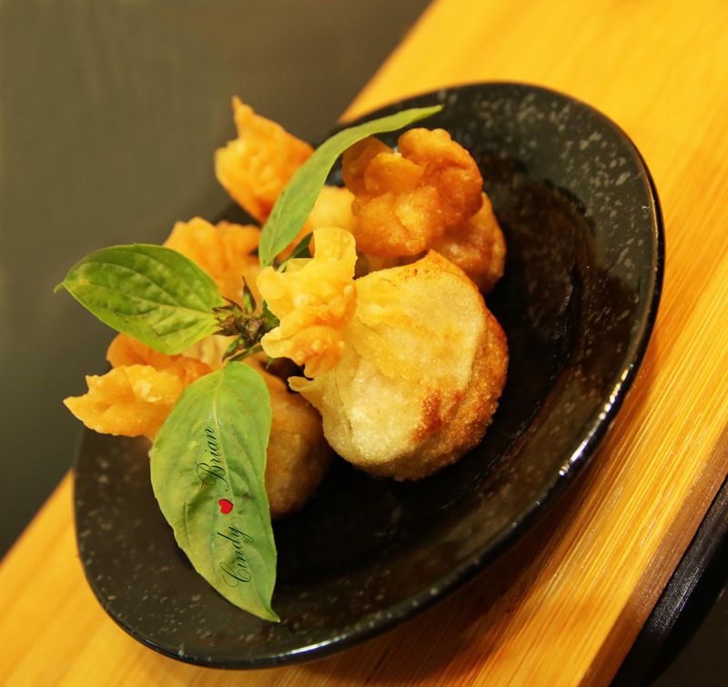 炸鮮蝦餛飩福袋