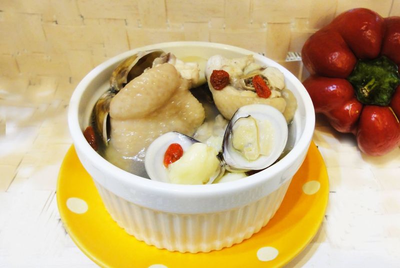 蒜頭文蛤雞湯