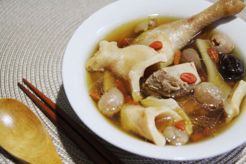 花膠雞湯