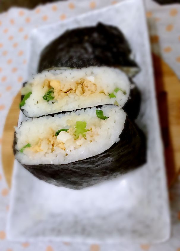 日本超人氣~三分鐘不用捏的飯糰