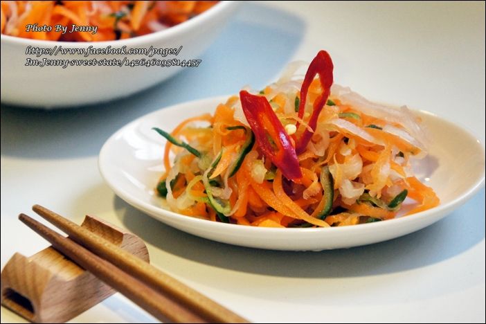 三色酸辣泡菜