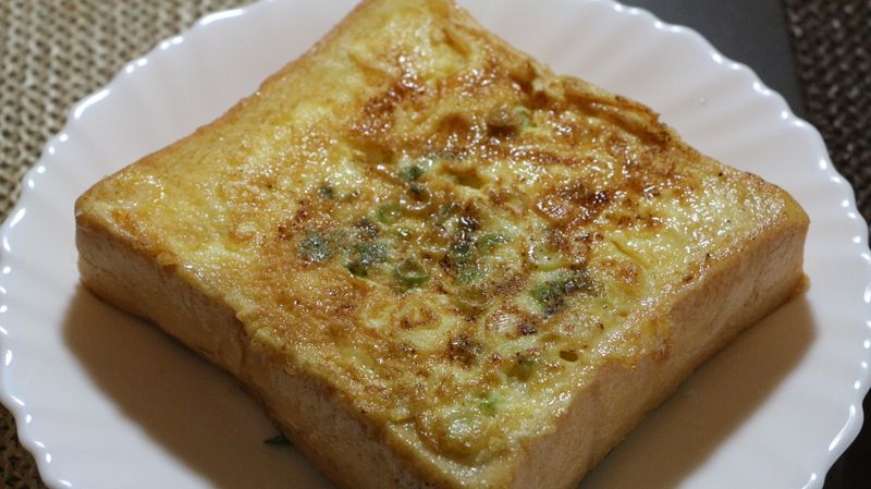 奶油香蔥蛋吐司