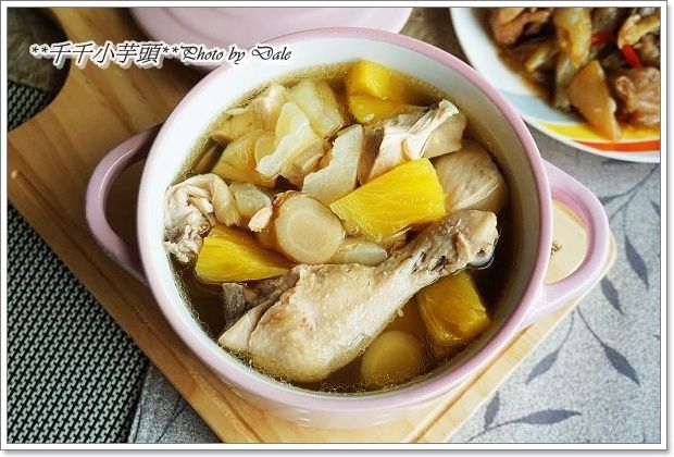 鳳梨苦瓜雞湯