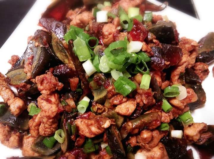 麻婆皮蛋