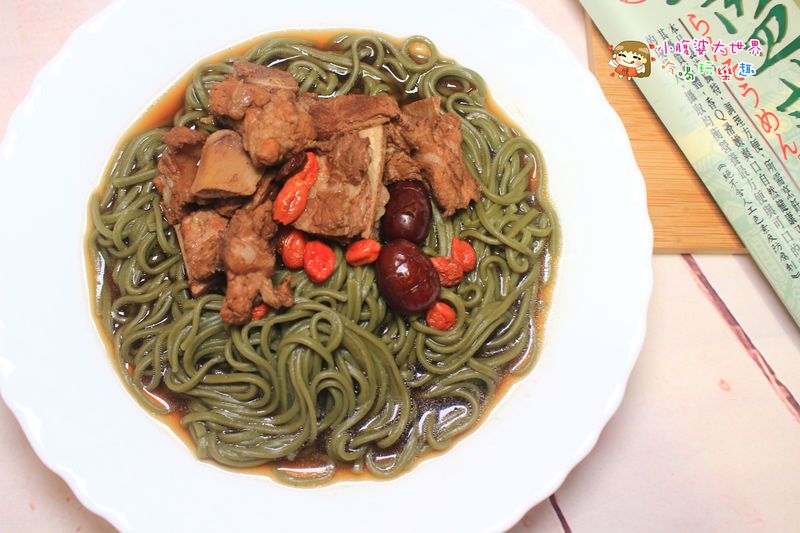 藥燉四物排骨麵