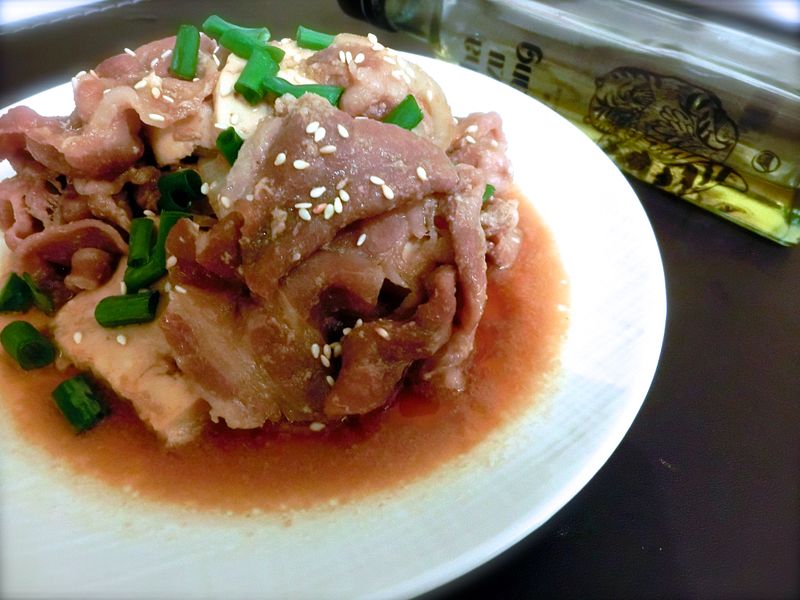 壽喜燒豆腐豬