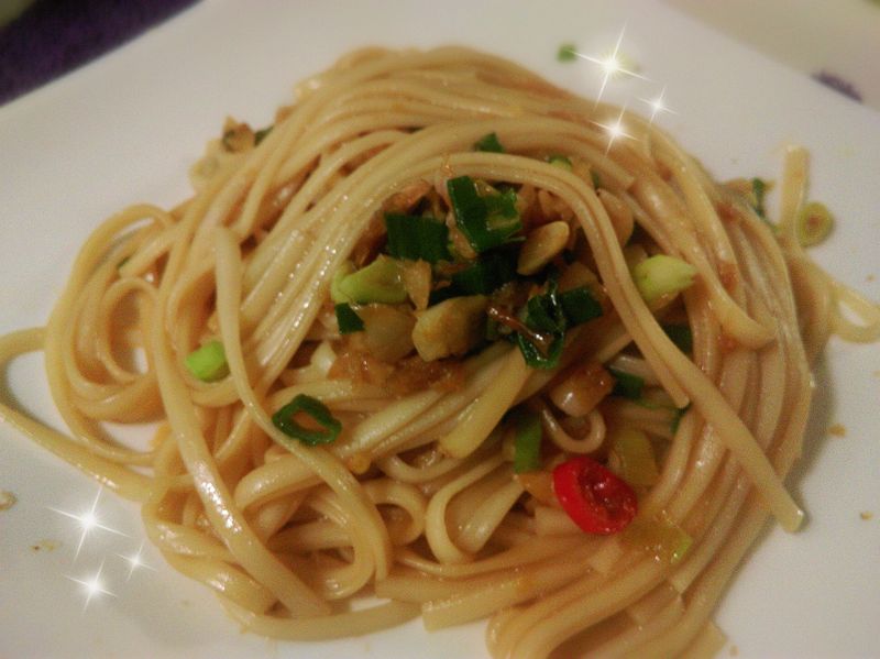 油蔥醬拌乾麵