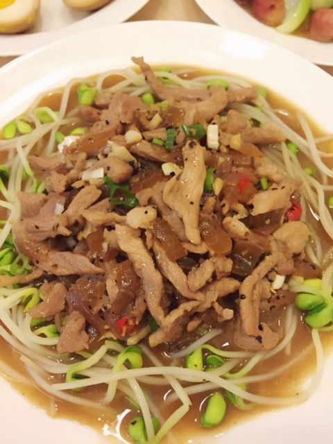 黑胡椒肉絲