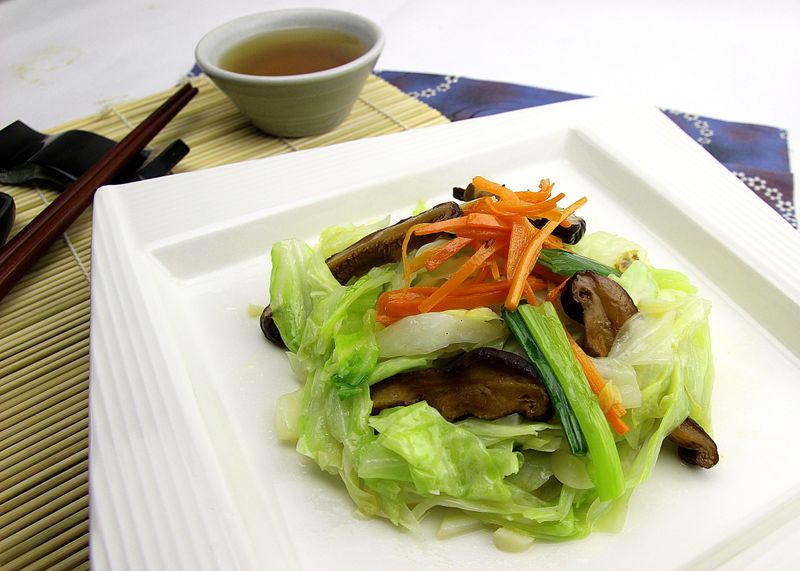 【快樂煮義】香菇炒高麗菜