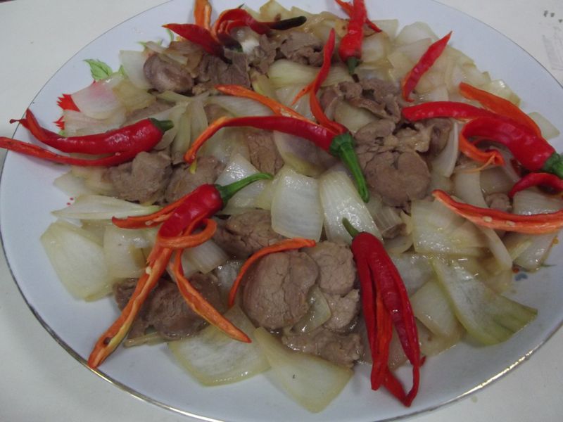 洋蔥炒肉片