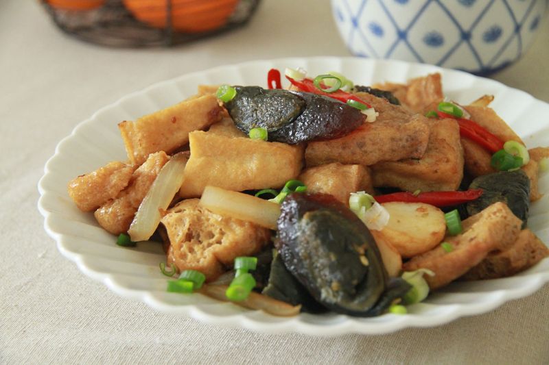 香辣皮蛋蘭花干鍋_小七食堂