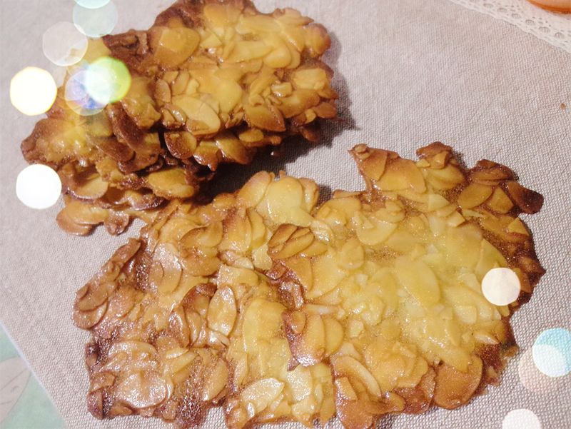 卡滋薄脆杏仁瓦片